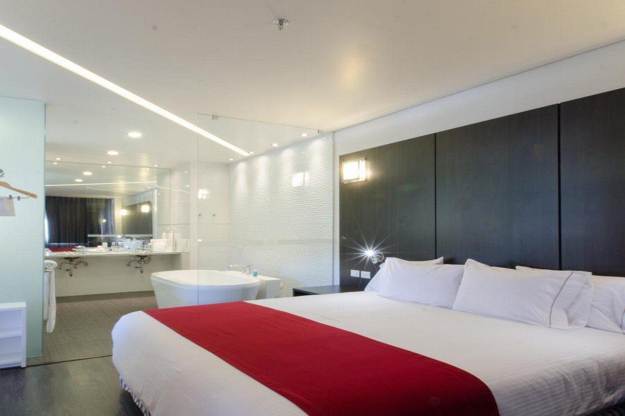 Ramada Encore By Wyndham Guadalajara Sur Palomar Exterior foto