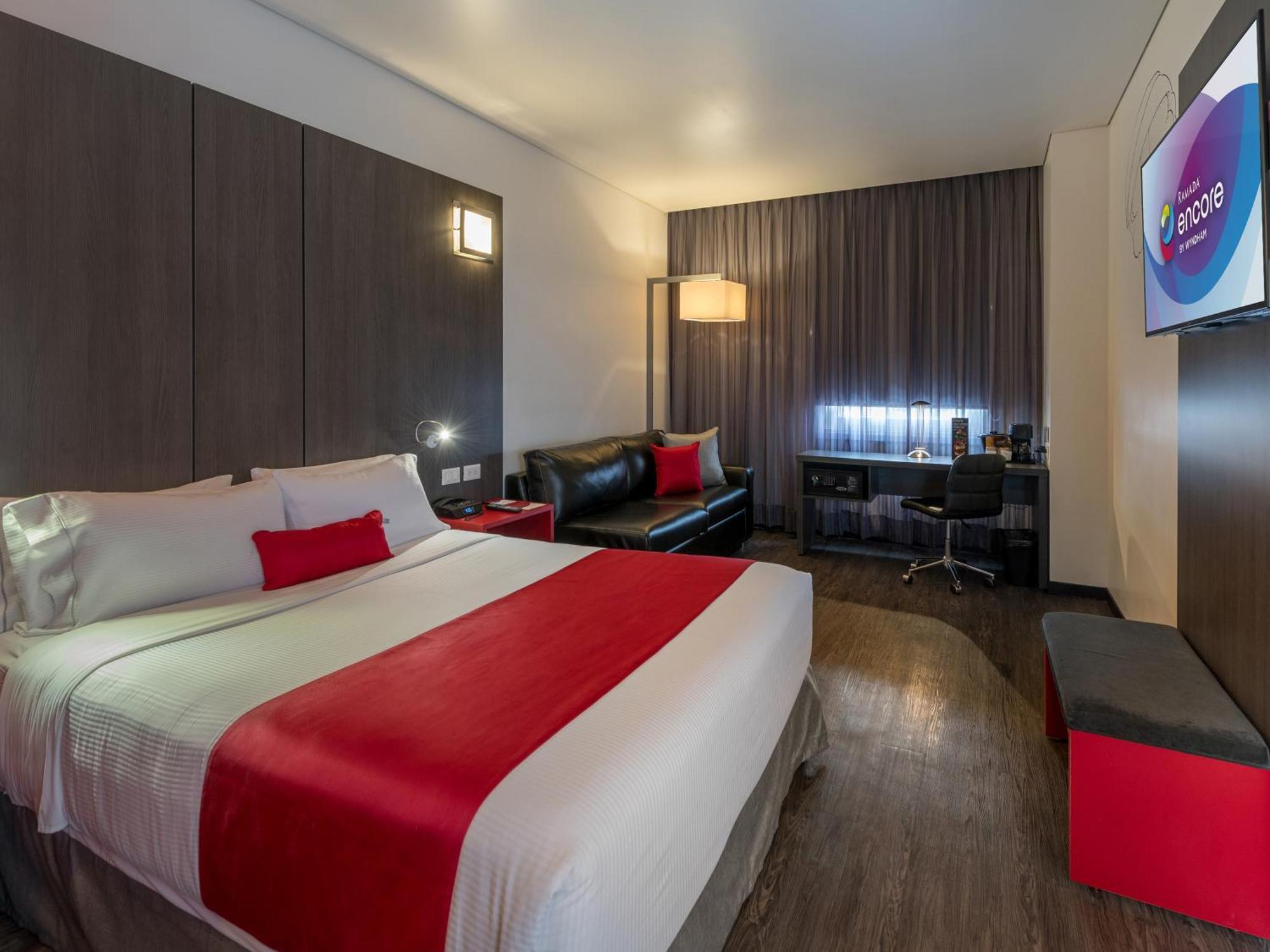 Ramada Encore By Wyndham Guadalajara Sur Palomar Exterior foto